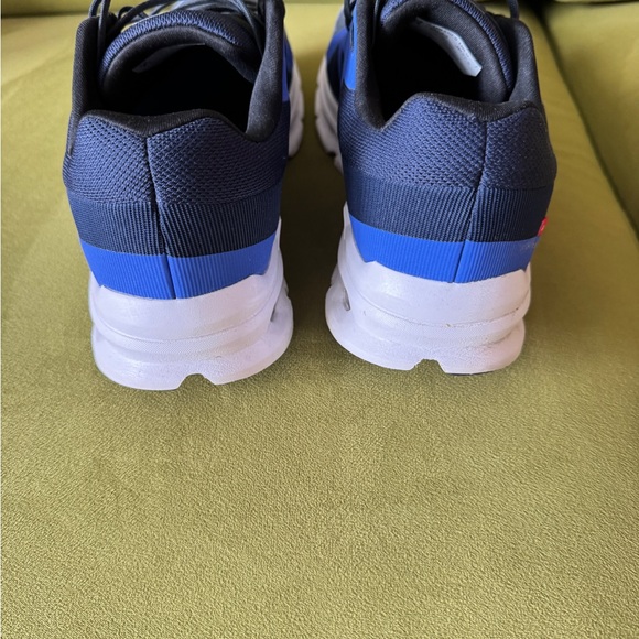 On Running Cloudrunner Men\'s Shoes - Blue and Gray main image 9